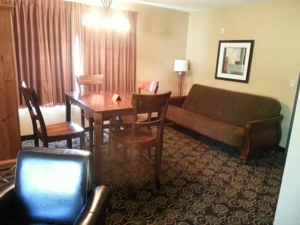 Pine View Resort Монтічелло Екстер'єр фото